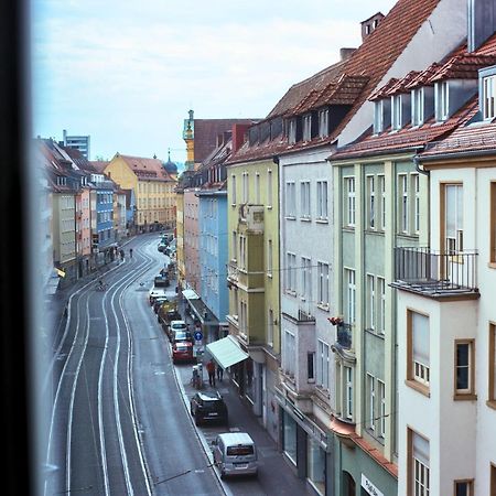 Jama - Altstadt, Wlan, Arbeitsplatz, Modern Boho #3 뷔르츠부르크 외부 사진