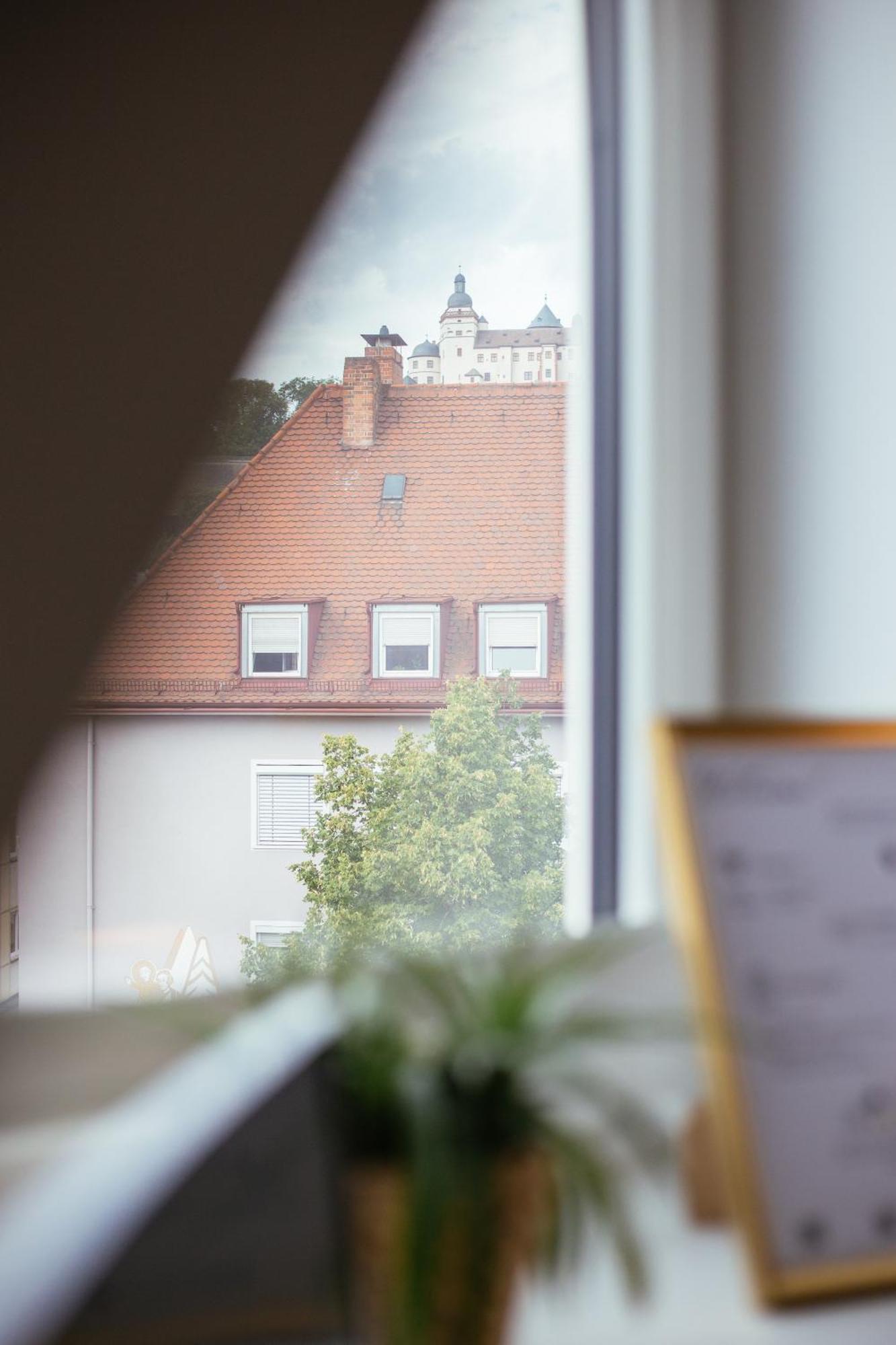 Jama - Altstadt, Wlan, Arbeitsplatz, Modern Boho #3 뷔르츠부르크 외부 사진